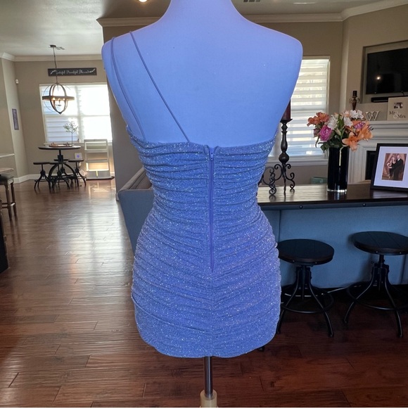 B. Darlin Ruched Sparkle Homecoming Dress Size 5/6 Small Lavender Purple Glitter - Picture 4 of 13